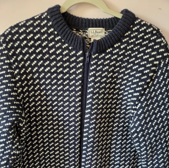L.L. Bean Heritage Birdseye Wool Cardigan - Made in Norway - Picture 4 of 10